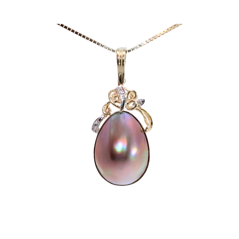 Estate 14 Karat Yellow Gold Black Mabe Pearl And Diamond Pendant Suspended On A 18" Box Chain